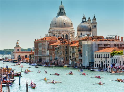 50 Most Beautiful Cities in the World .